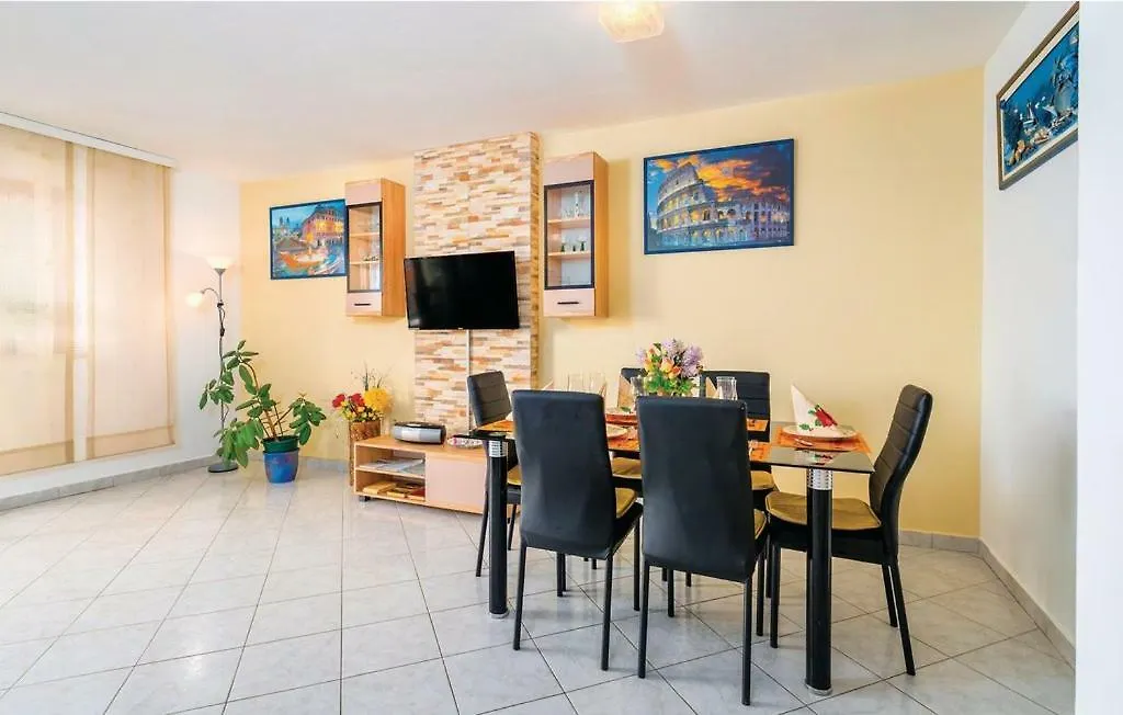 Apartment Zeljko 832 Rabac 0*,  Croatia